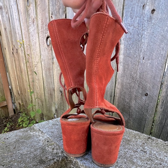 Chloé Foster Cinnamon Suede Gladiator Wedge Sandal 37 - Picture 7 of 13